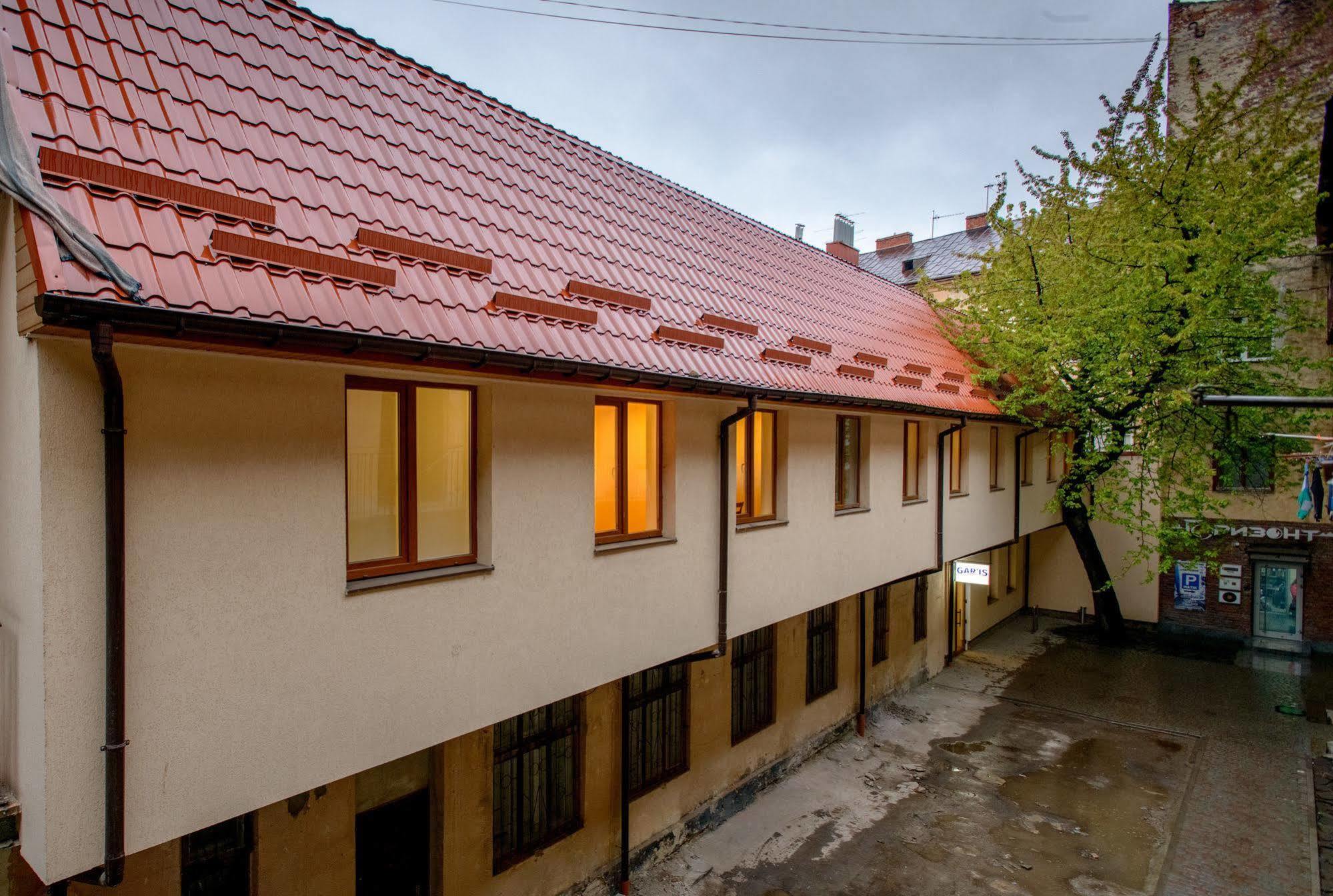 Gar'Is Hostel Lemberg Exterior foto